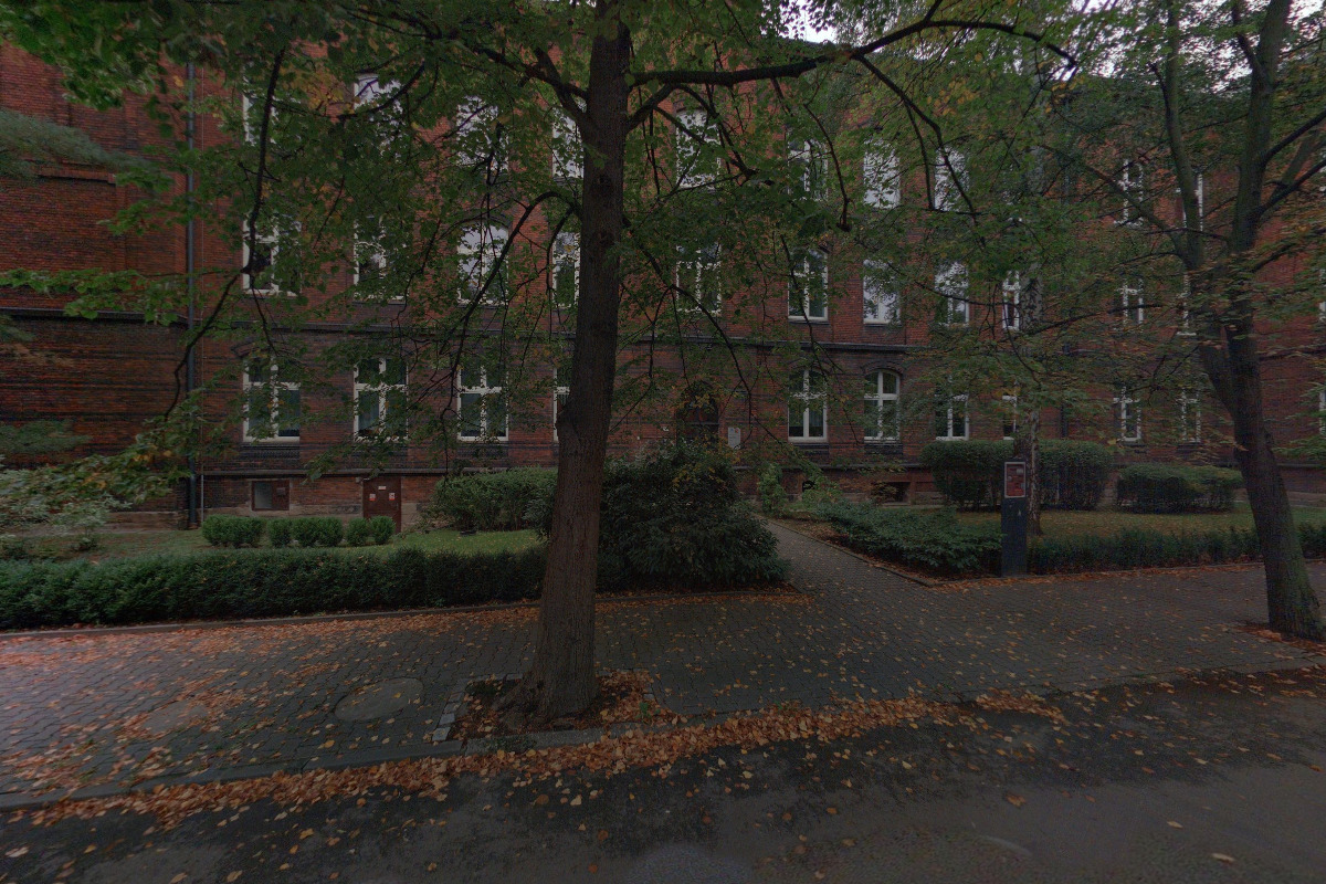 Střední škola Bohumín - nabíjecí stanice foto 4