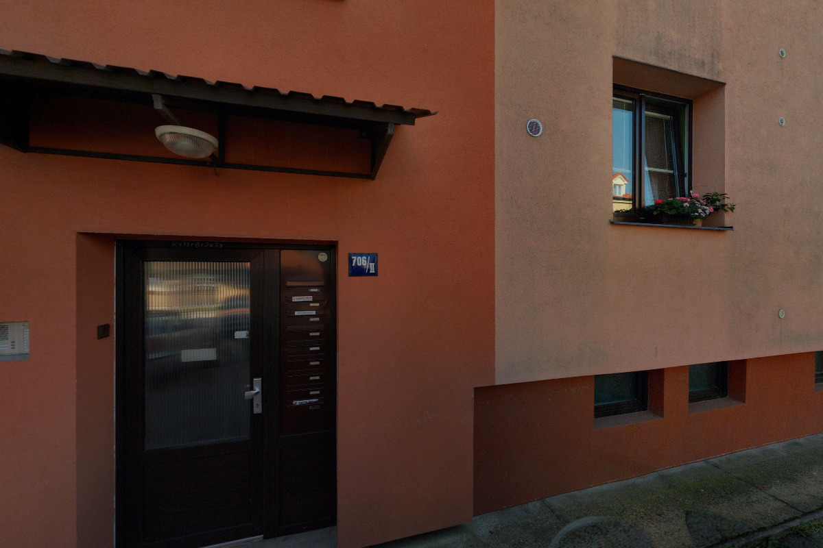 Ubytování Seifertova 706 foto 1