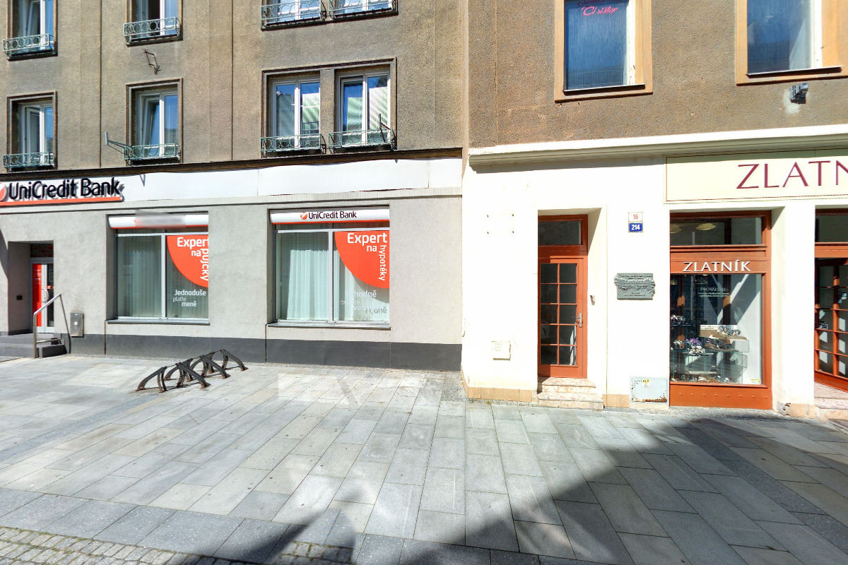 UniCredit Bank Czech Republic and Slovakia, a.s. foto 3