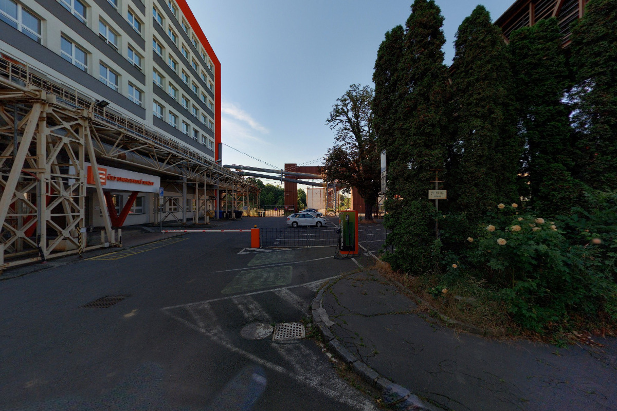 Nabíjecí stanice ČEZ foto 3