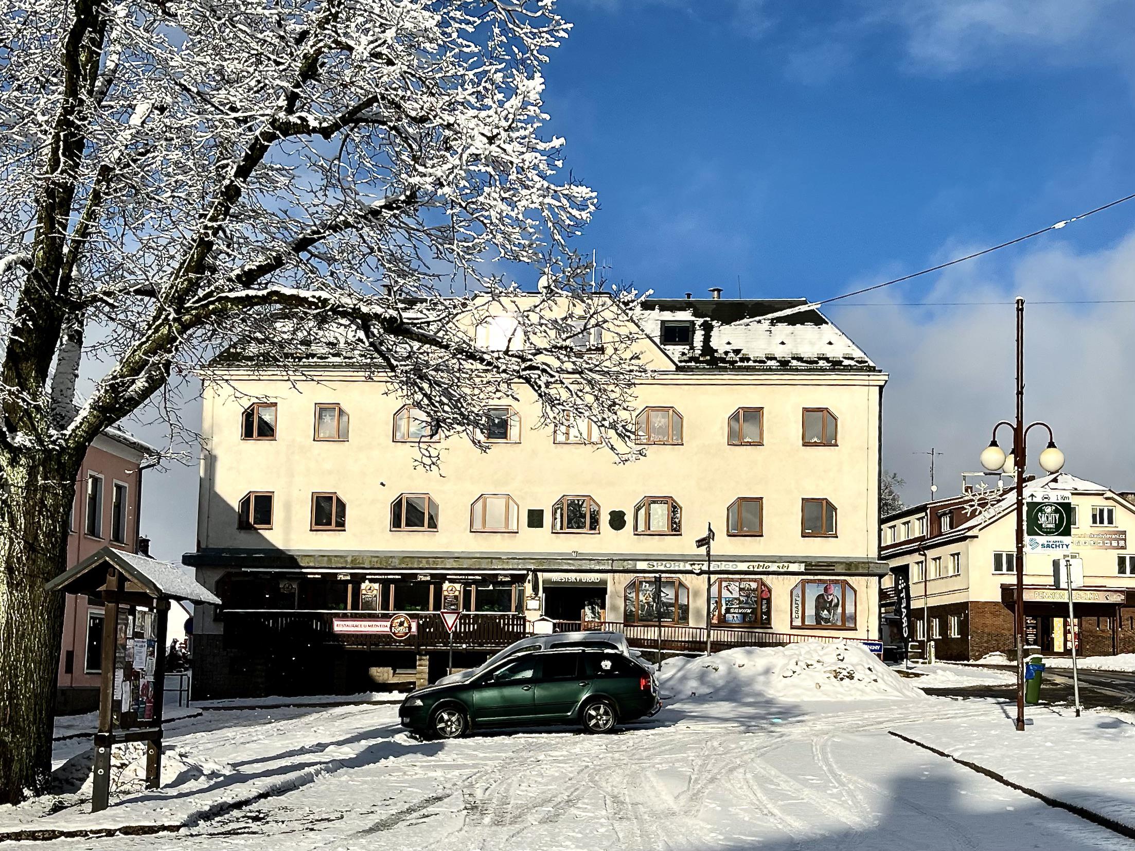 Město Vysoké nad Jizerou - obecní úřad foto 5
