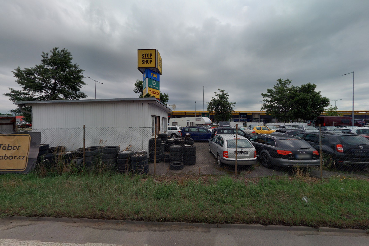 Autopůjčovna Tábor, Autobazar Tábor