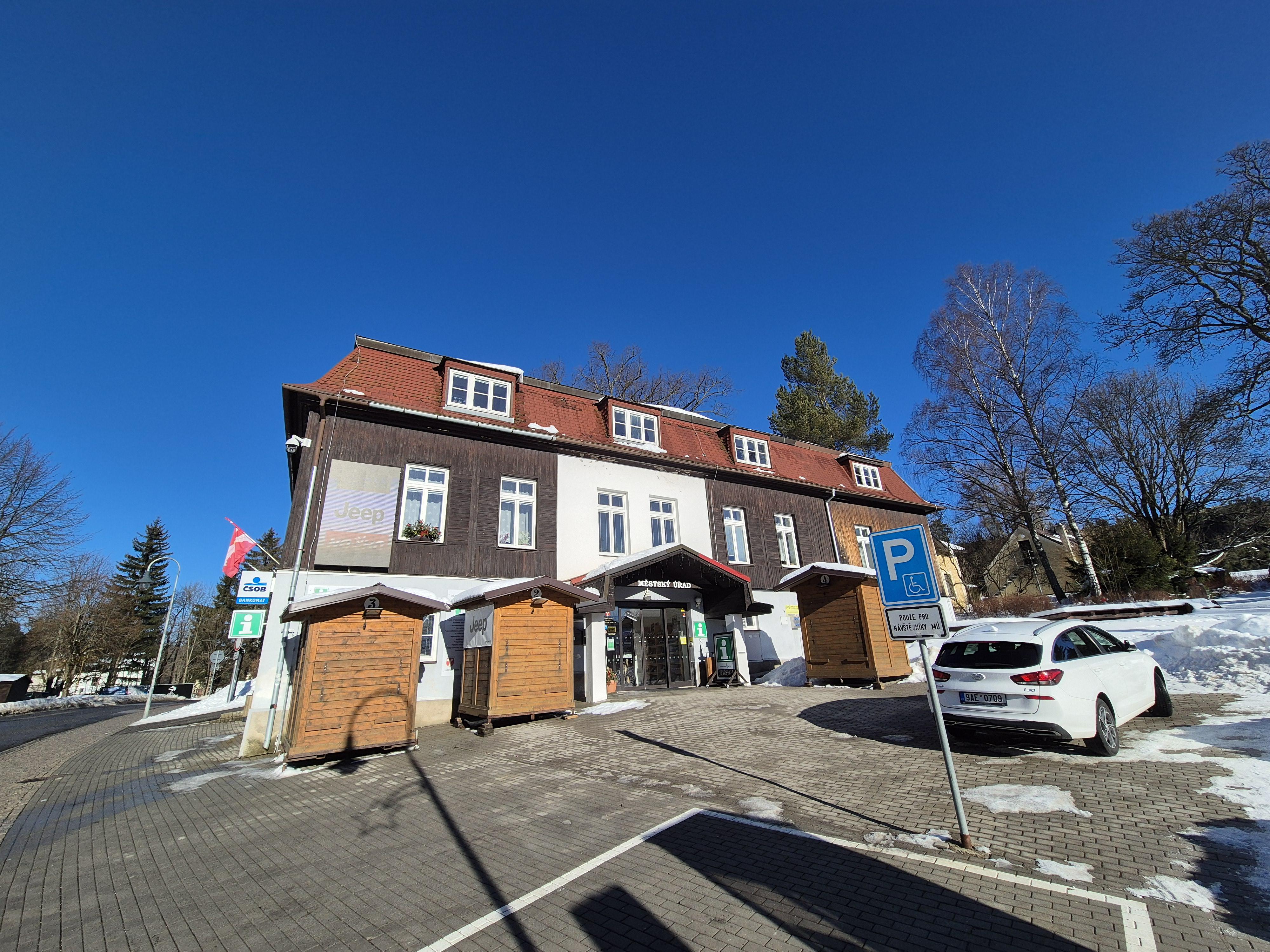 Harrachov - městský úřad foto 6