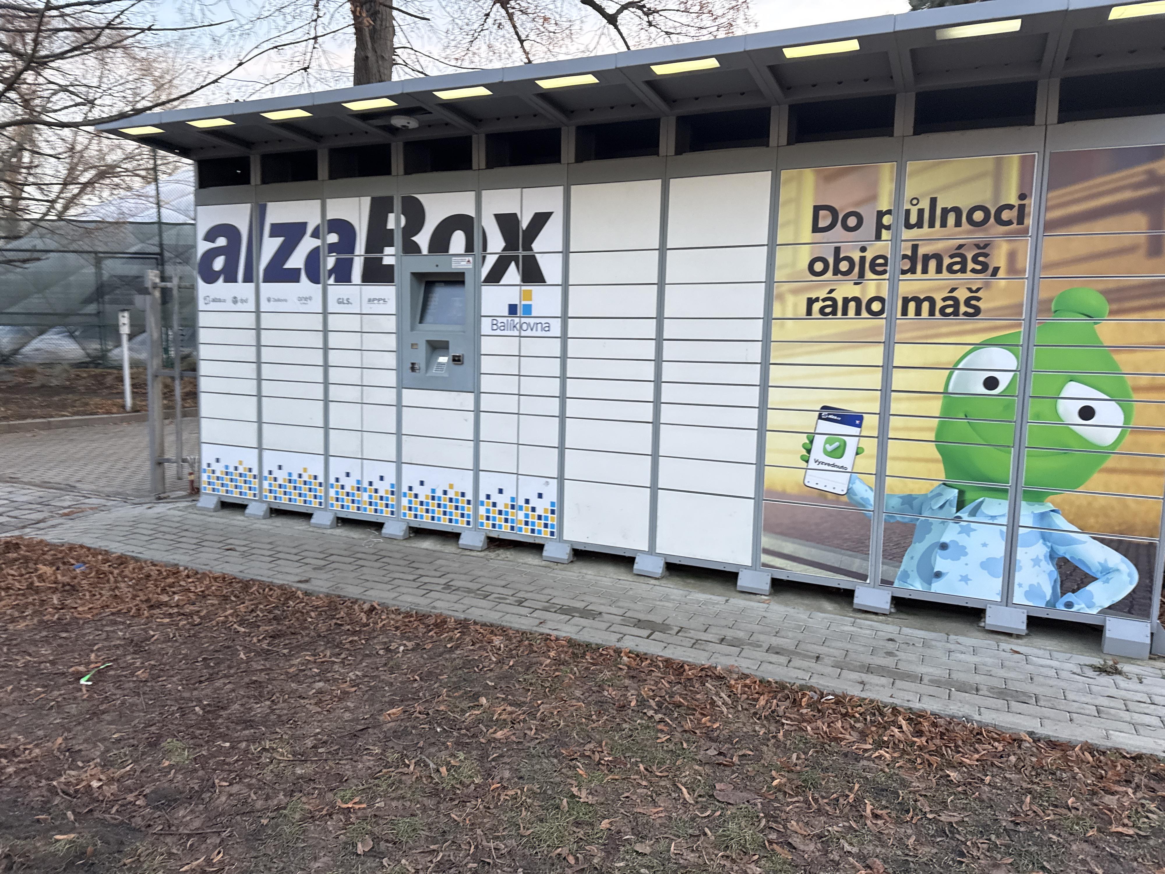 AlzaBox foto 3