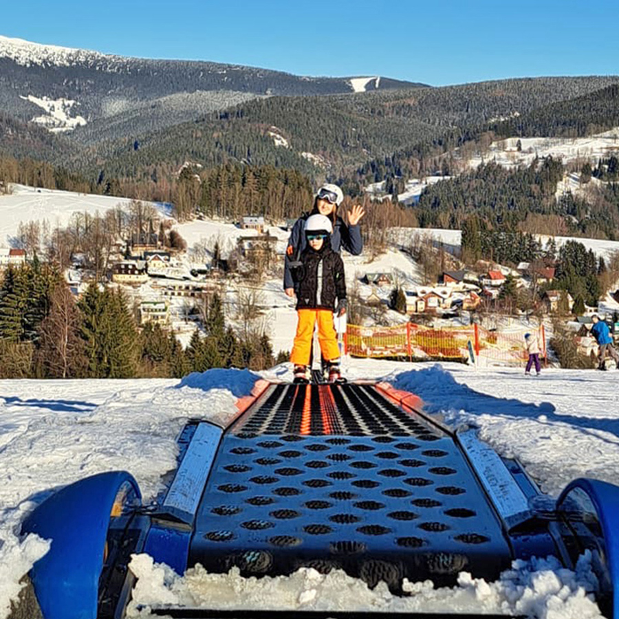 Lyžařská a snowboardová škola Vítkovice foto 2