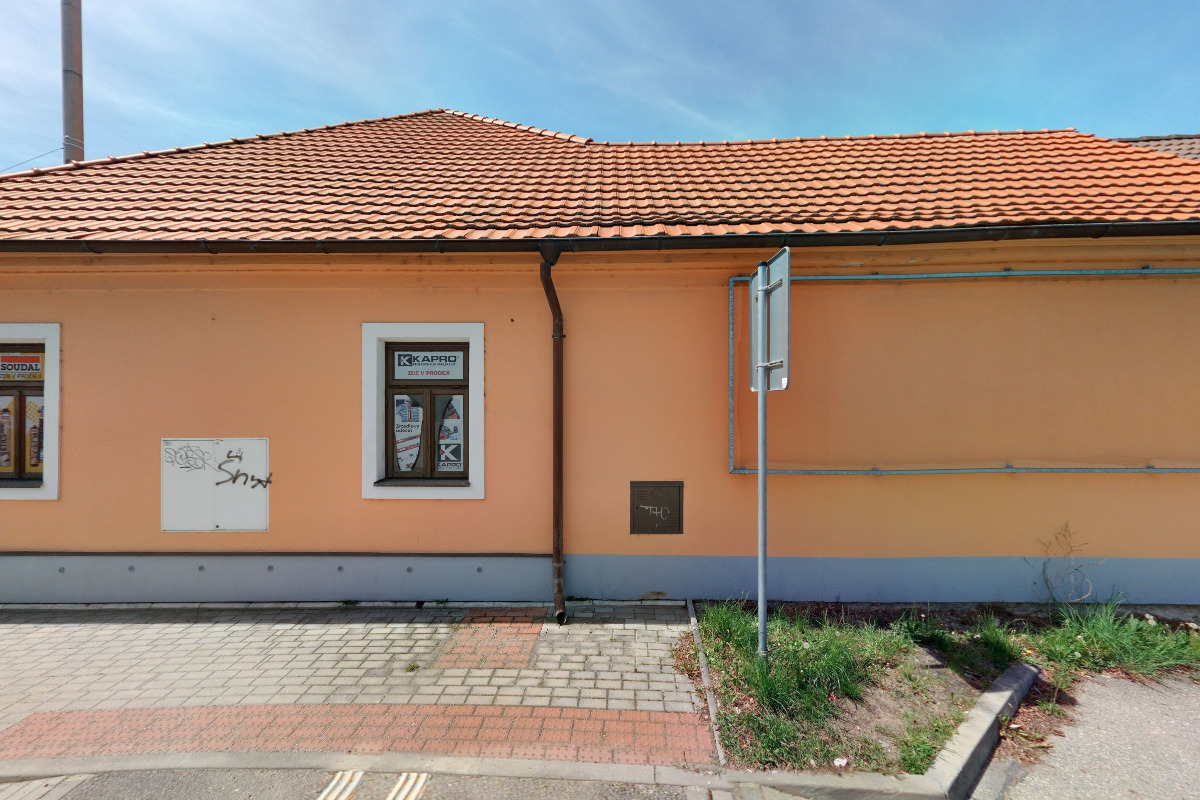 STAVEBNINY - ROŽNOV foto 2