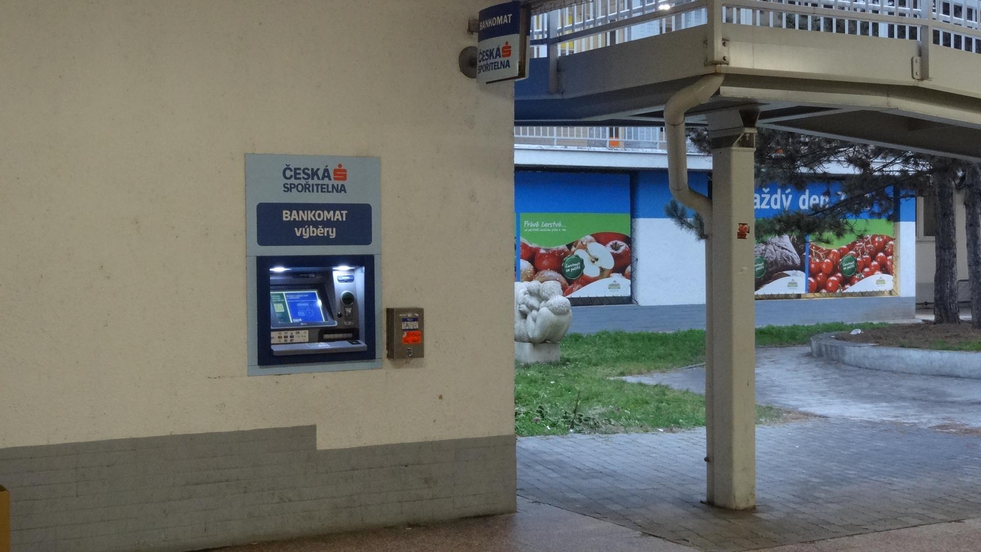 Bankomat České spořitelny foto 4