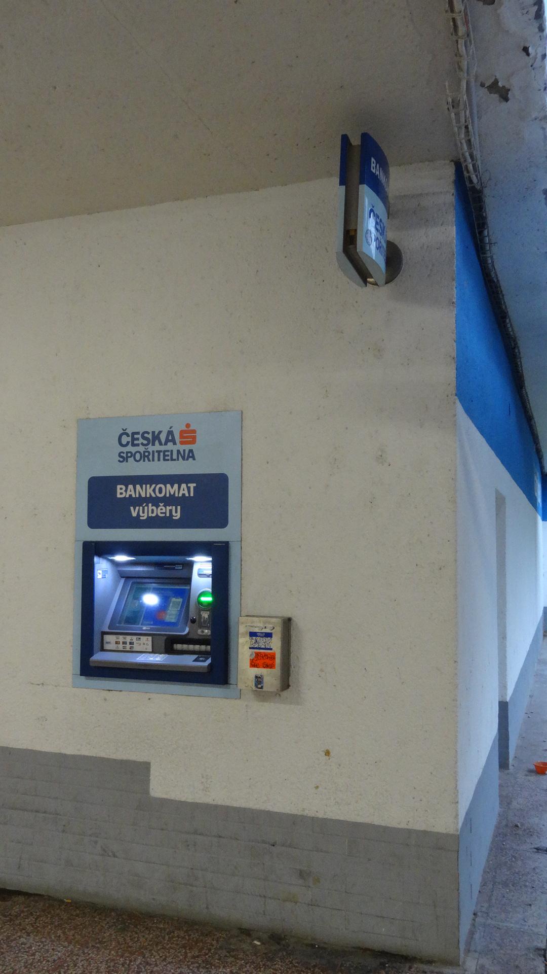 Bankomat České spořitelny foto 2