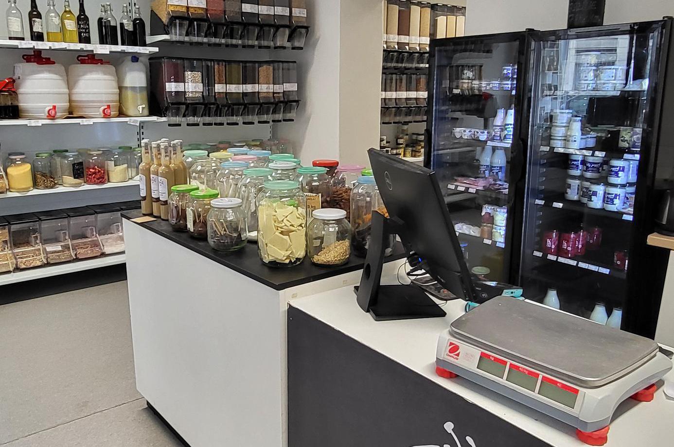 Bezobalový koloniál Jelen