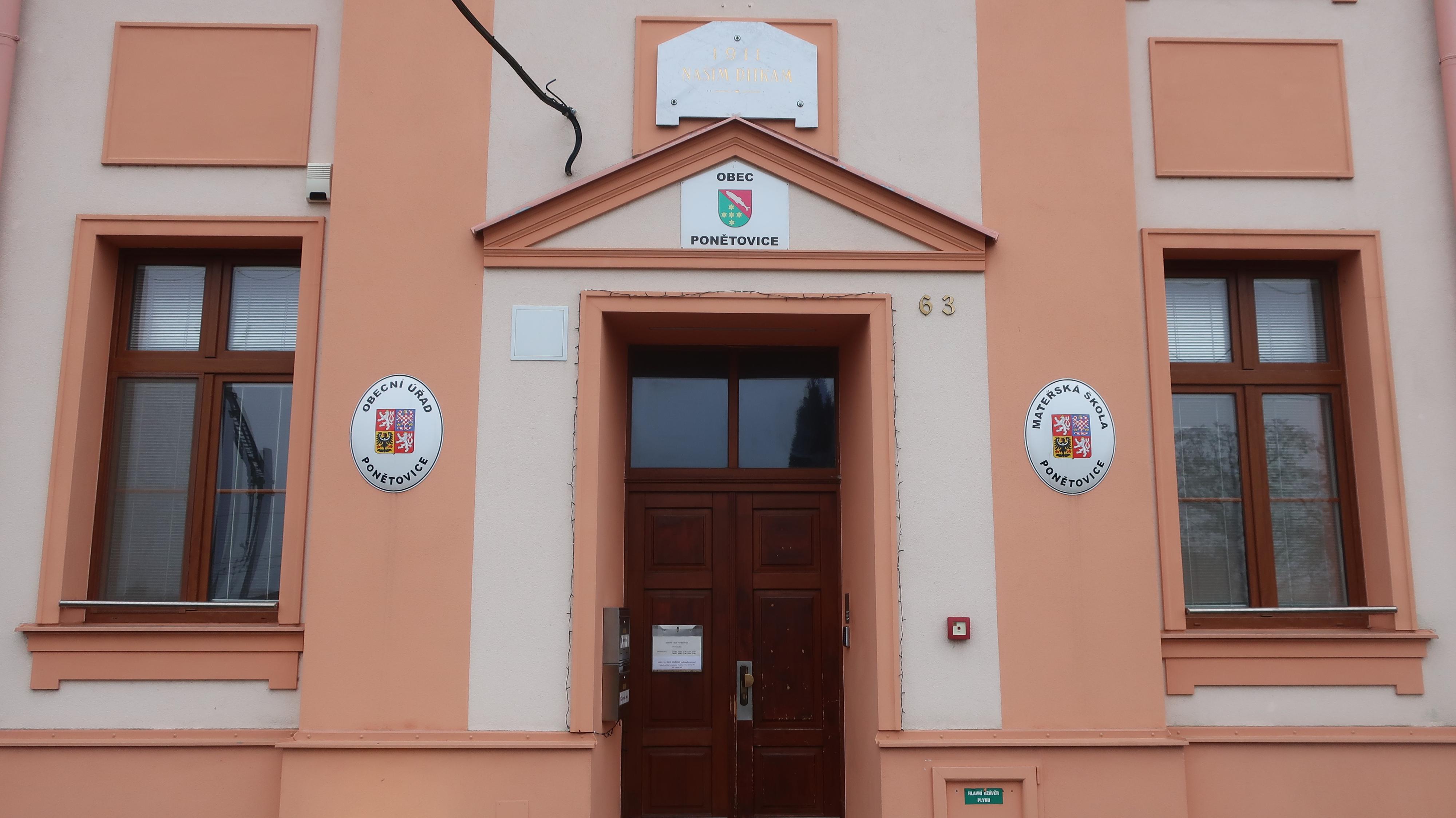 Ponětovice - obecní úřad foto 5