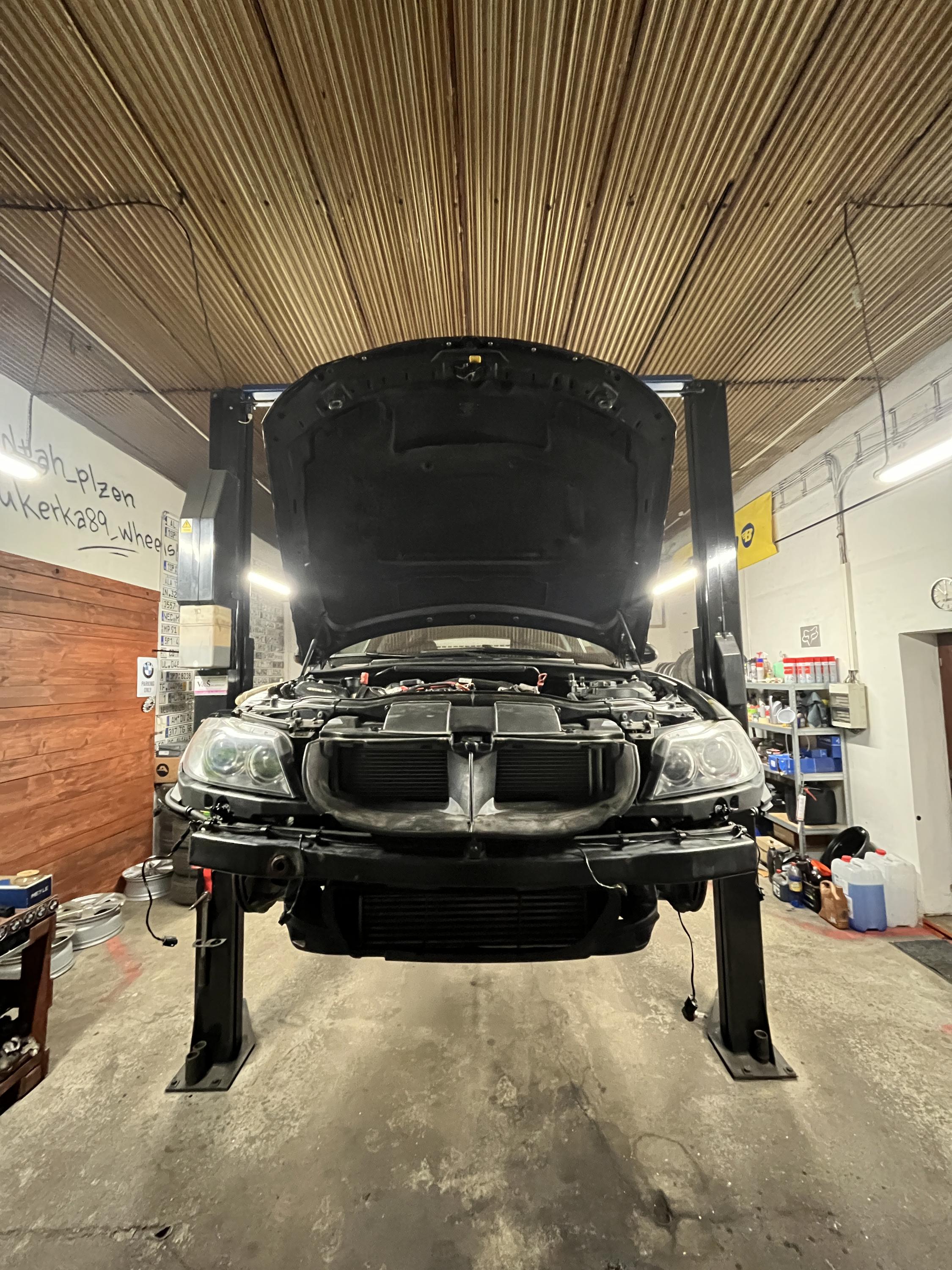 Pneuservis - Odtahová služba Lukáš Jílek foto 6