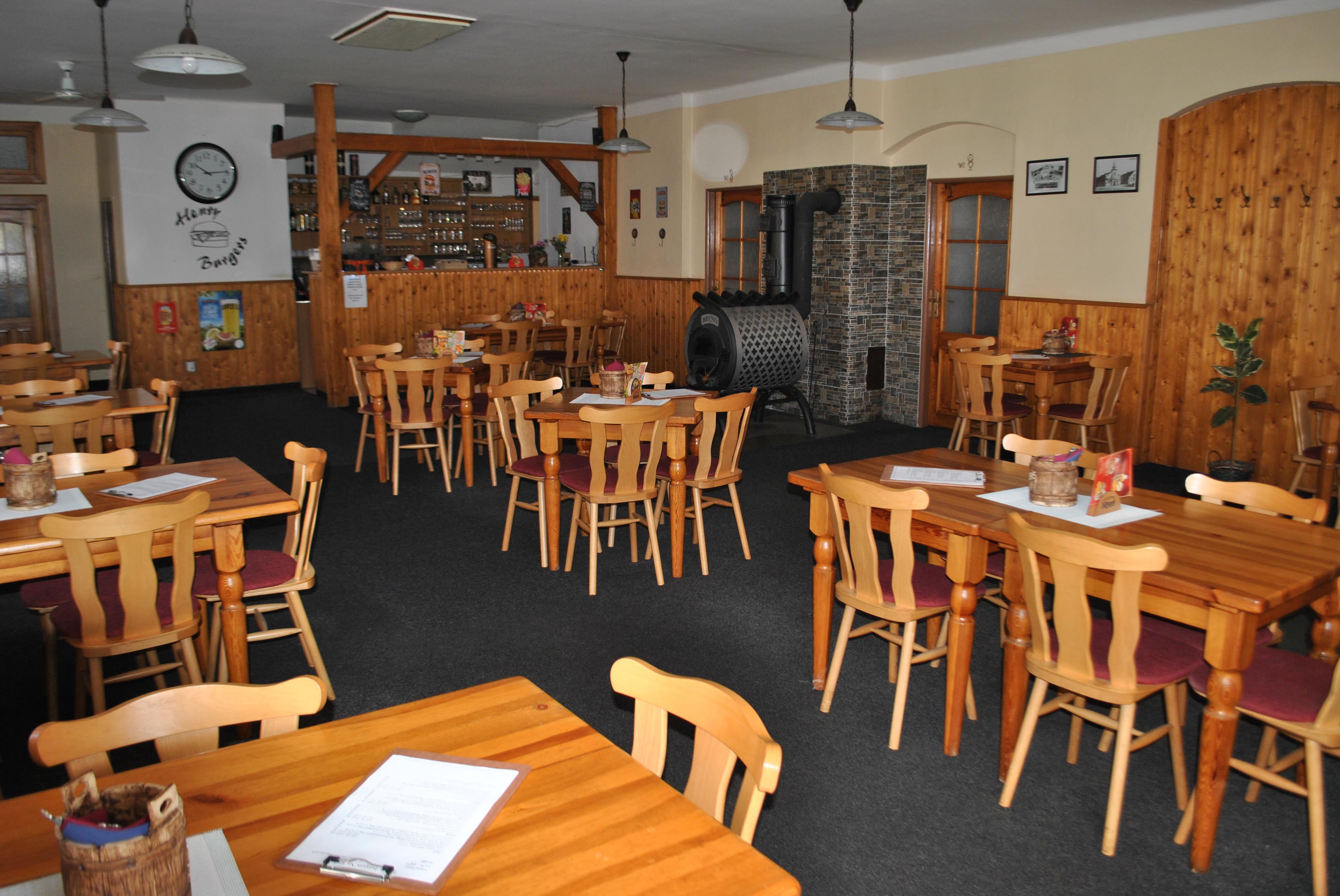 Henry Burgers Na Radnici foto 2