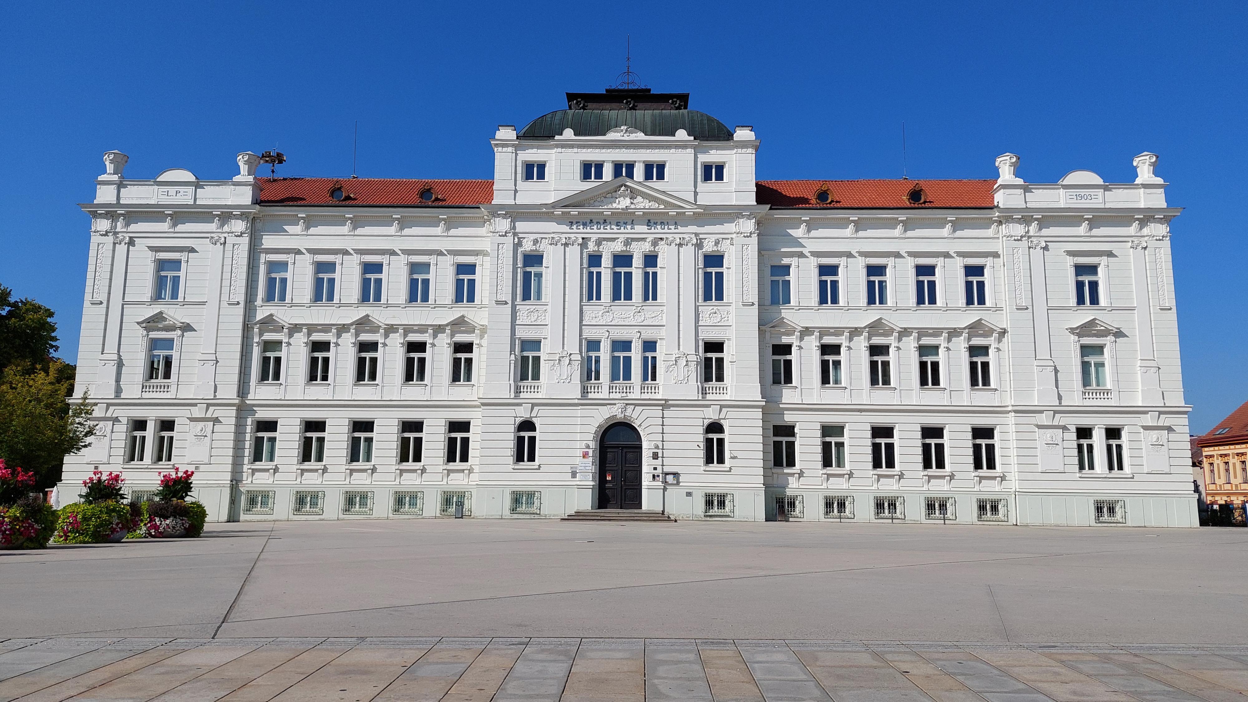 Vyšší odborná škola zemědělská Tábor foto 4