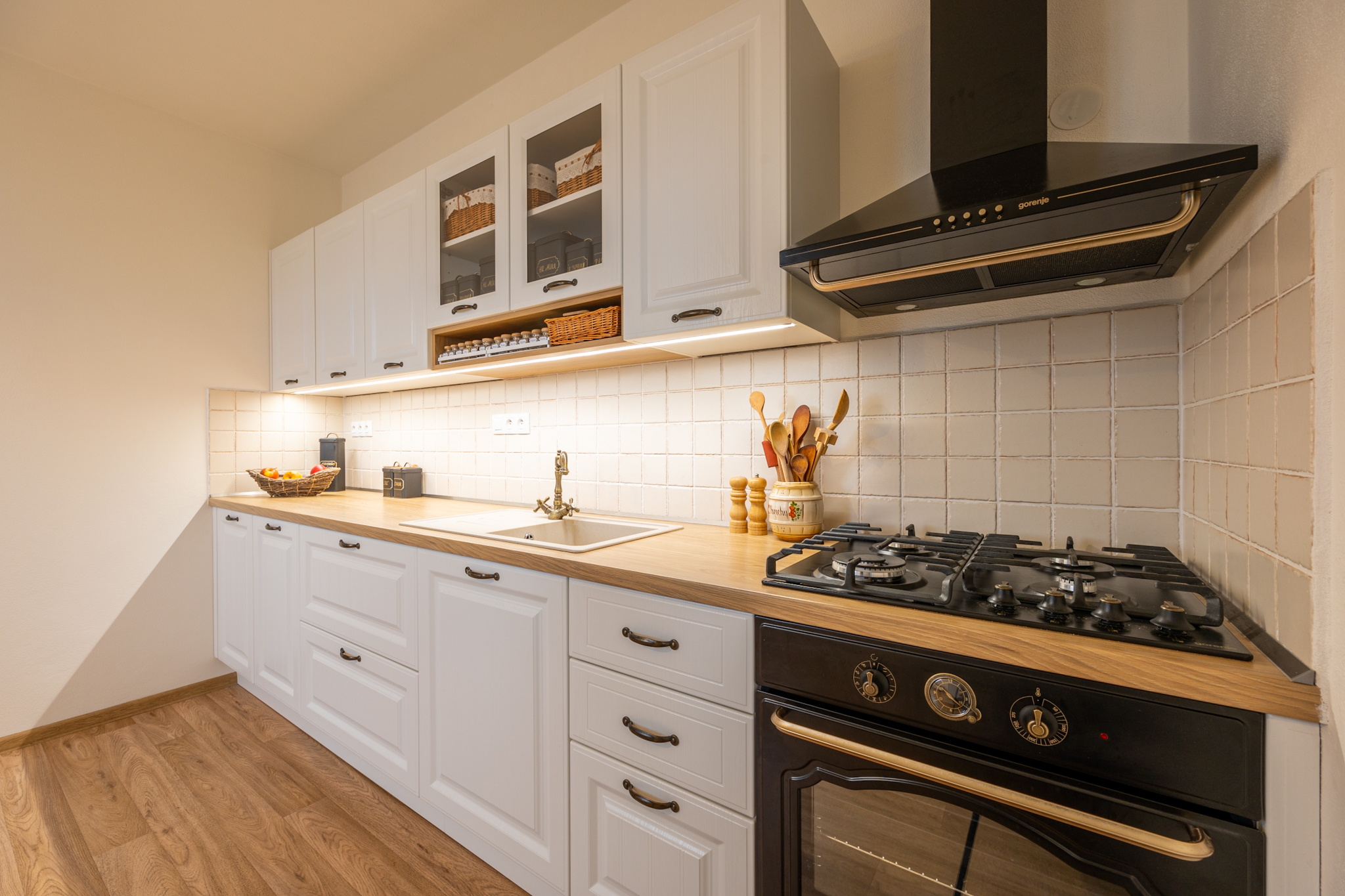 Sestavte si sami kuchyňskou linku