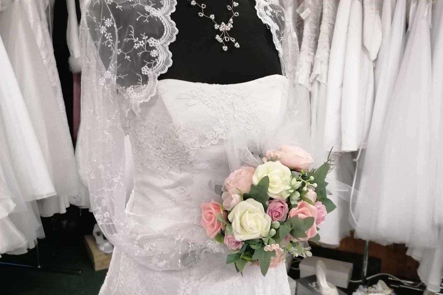 Svatební salon  Anna