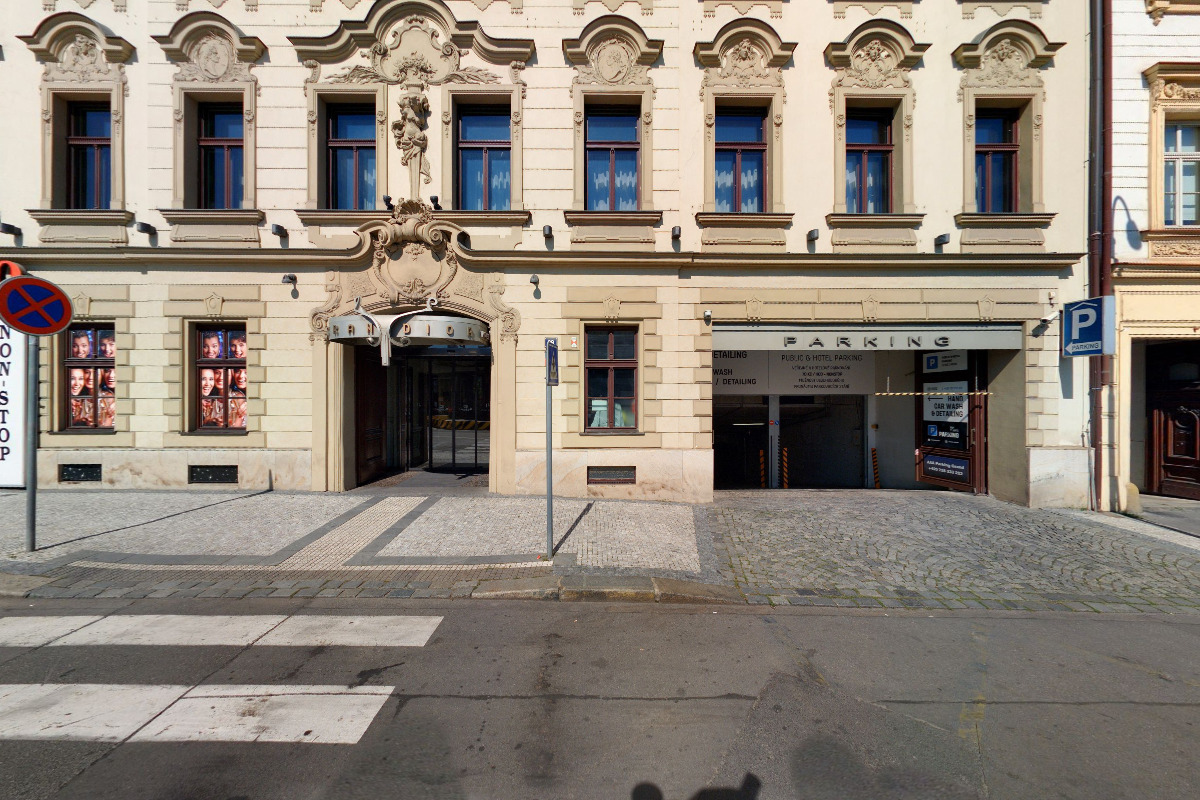 MR. PARKIT - Parking Na Florenci foto 2