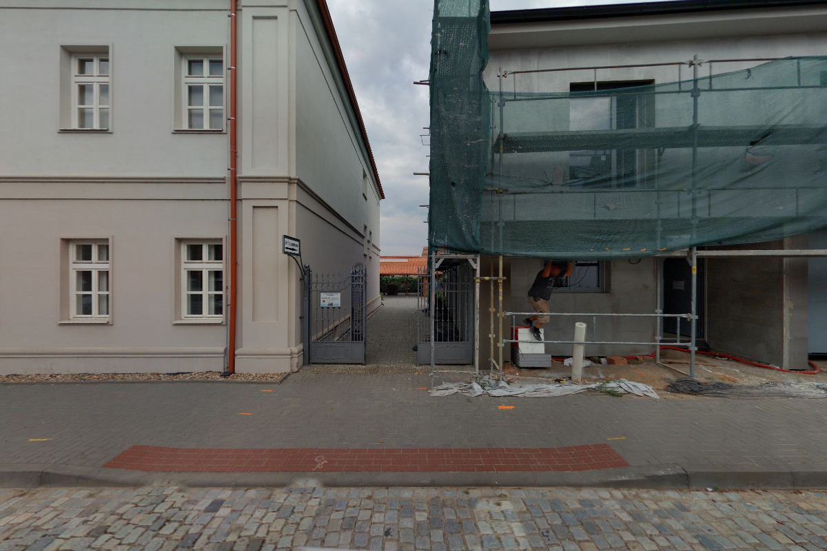 Nabíjecí stanice pro elektrokola a mobilní zařízení foto 4