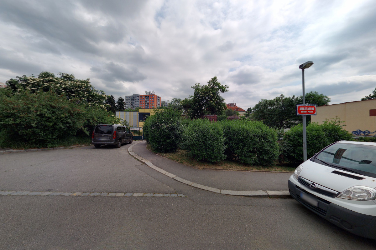 Nesedím, sousedím z.s.