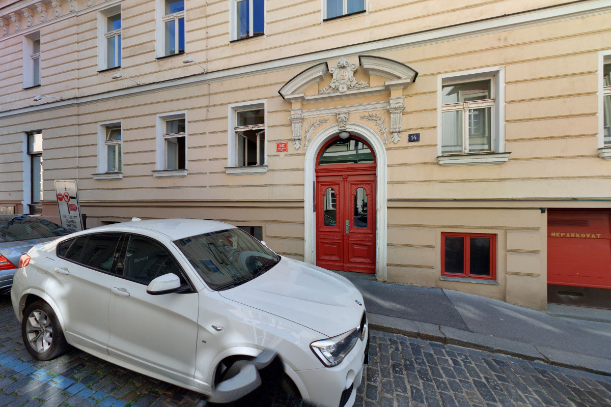 Apartment 369