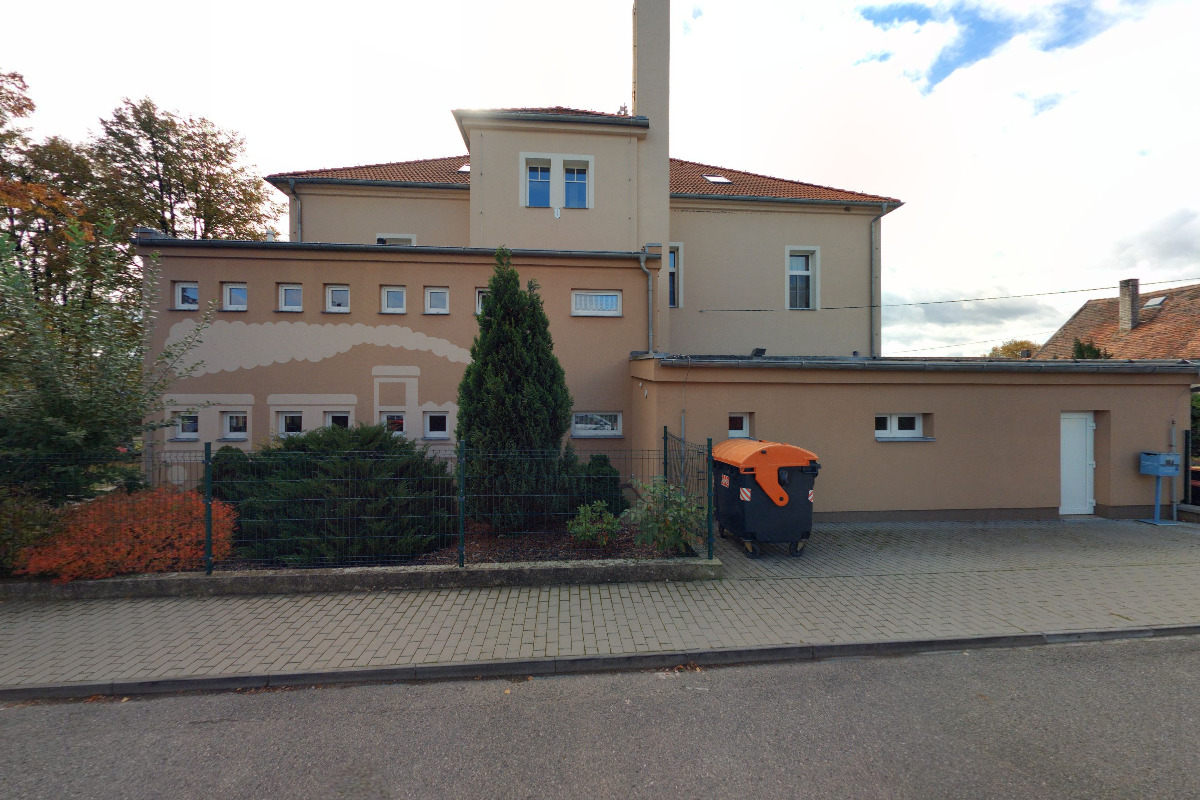 Základní škola a Mateřská škola Malá Hraštice foto 1