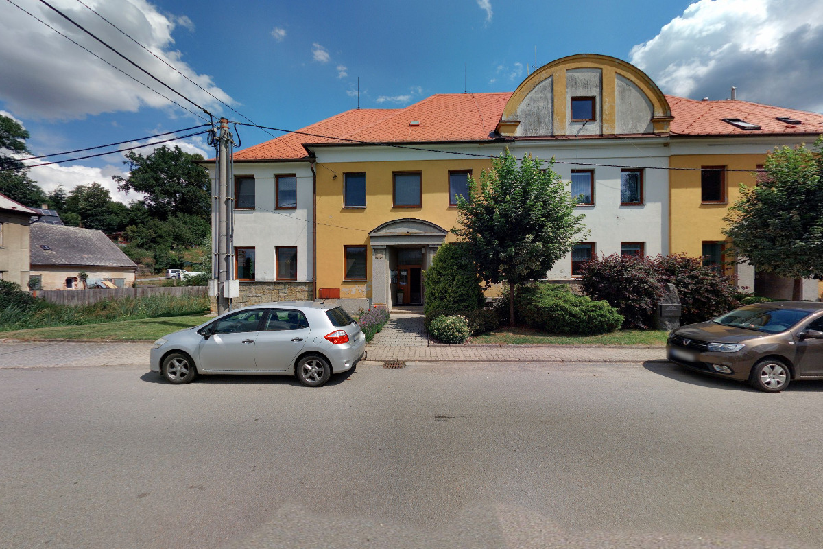 Obecní knihovna Opatov foto 2