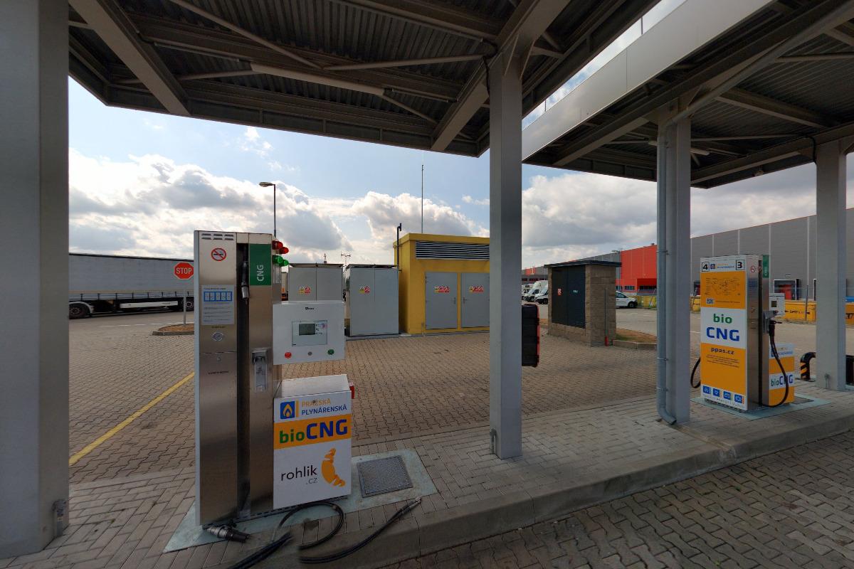 Pražská plynárenská - plnicí stanice CNG