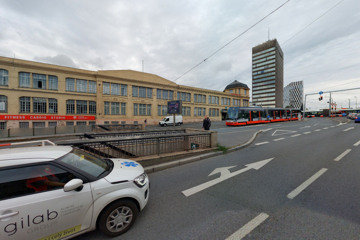 Bankomat UniCredit Bank Czech Republic