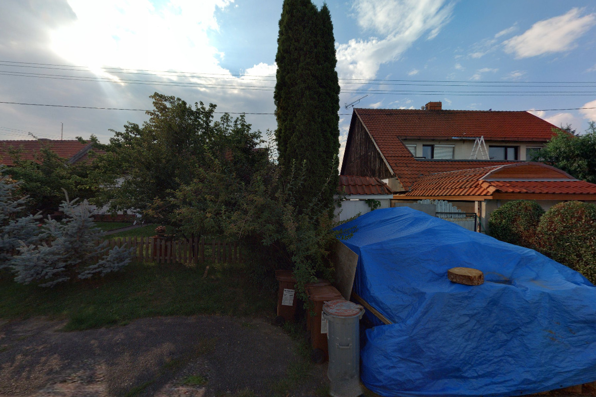 Vladislava Bilíková - koženkové dveře