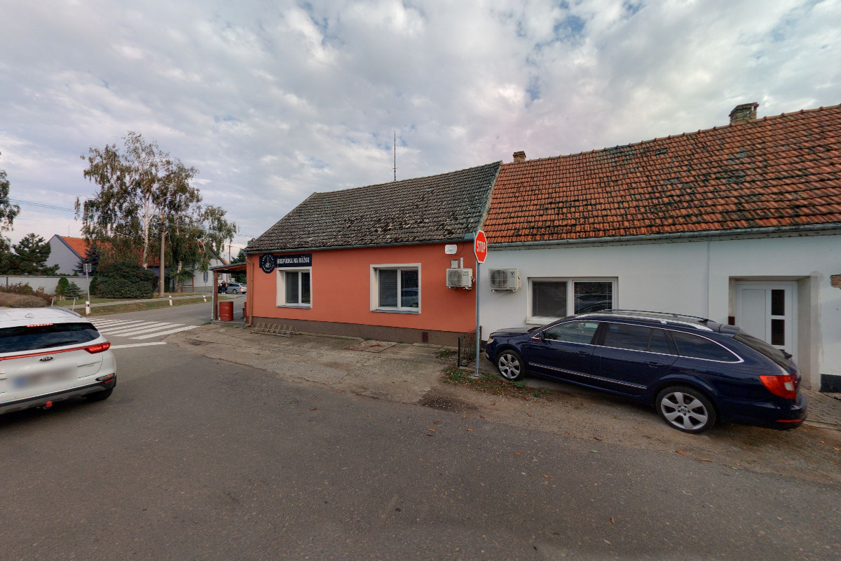 HOSPŮDKA NA RŮŽKU foto 3