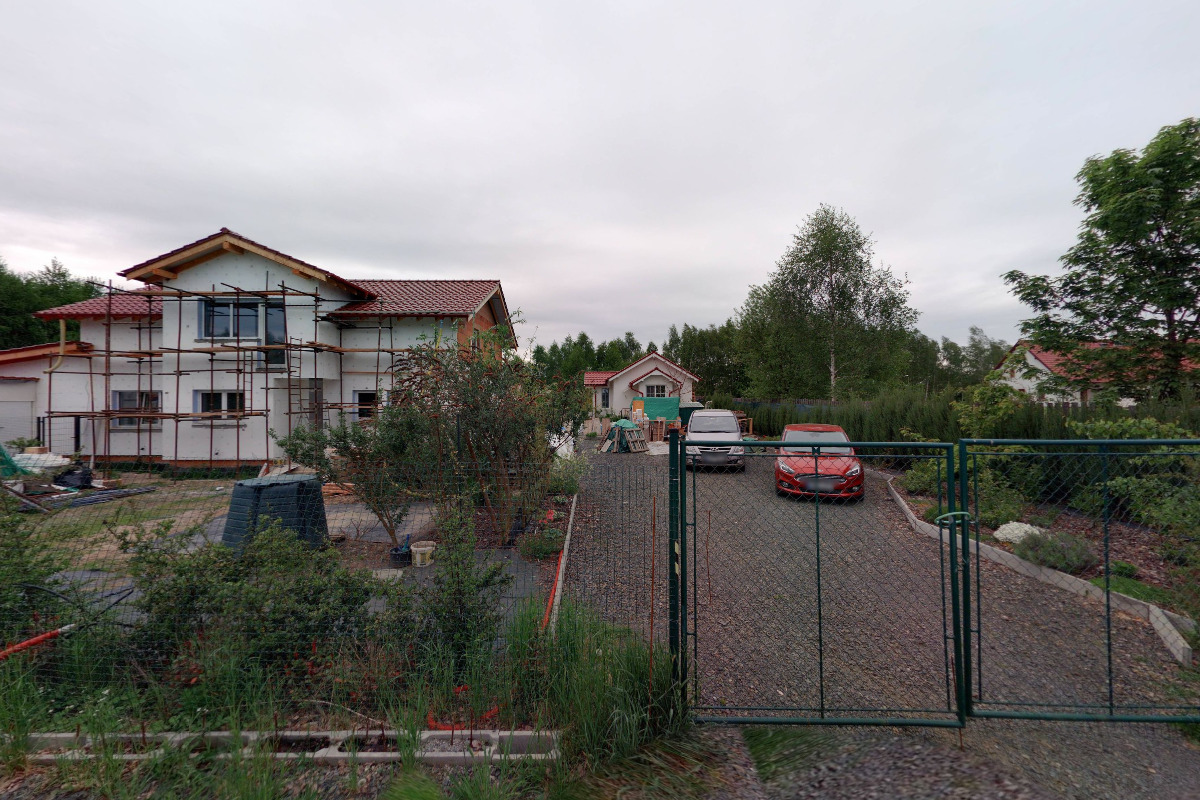 POLI Consulting, s.r.o.