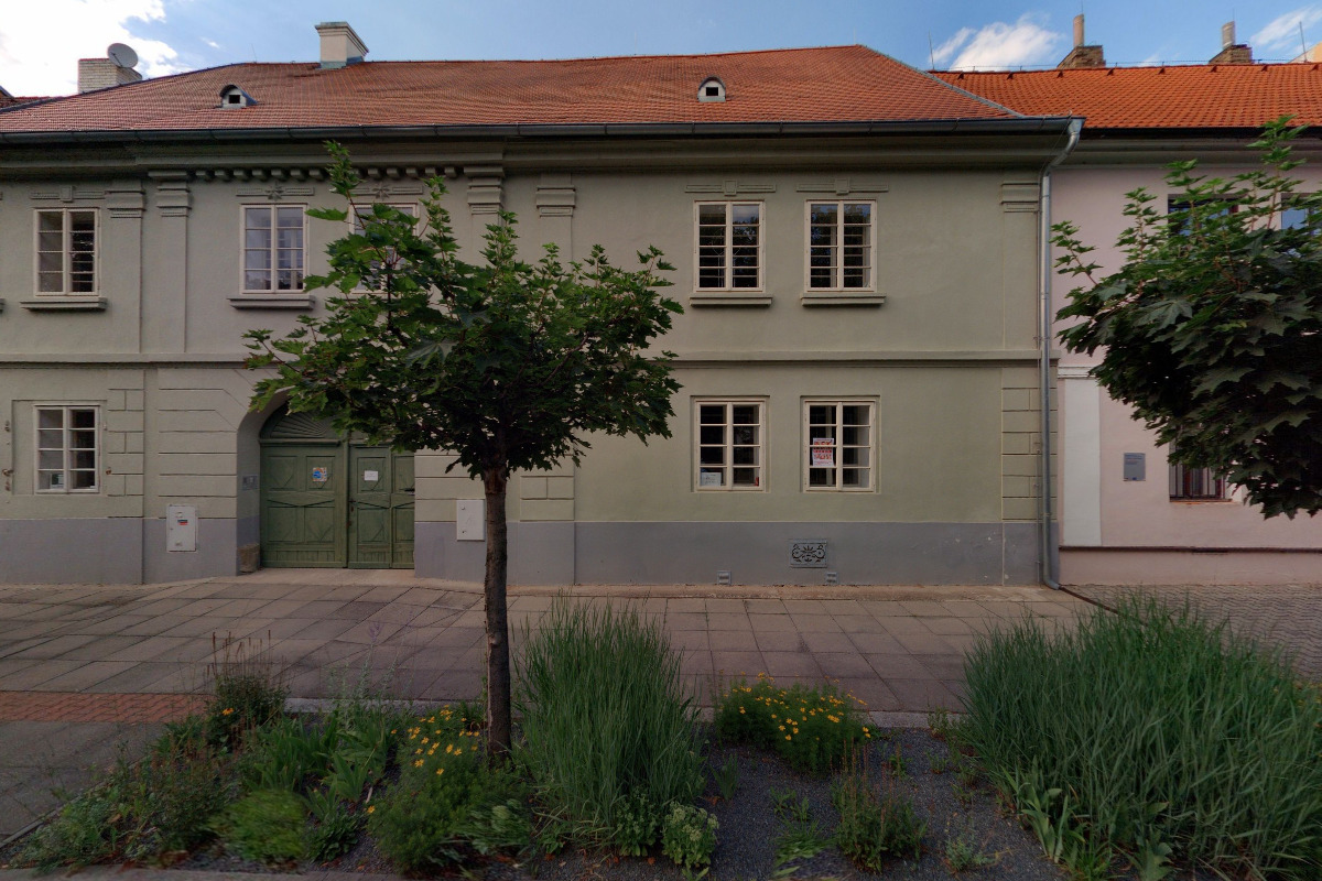 Městská knihovna Kostelec nad Labem foto 2