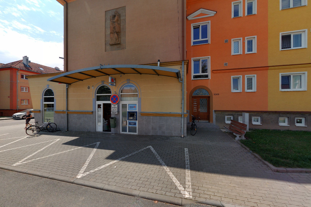 Bankomat České spořitelny foto 2