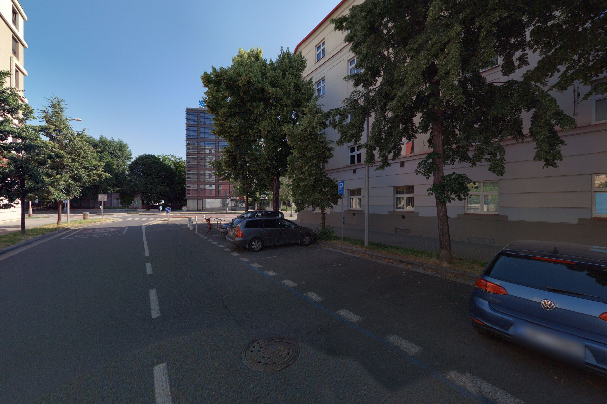 MR. PARKIT - Parking A7 Office Center - Na Maninách 29 foto 2