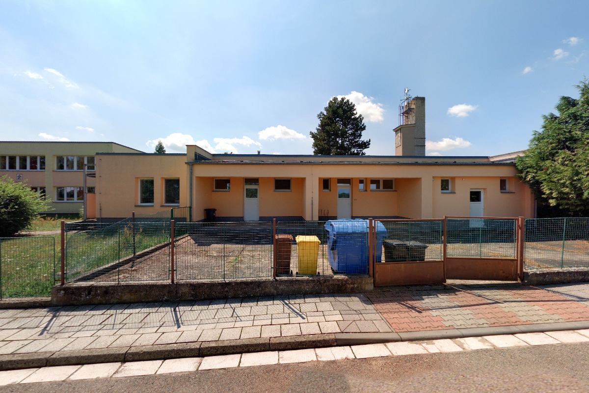 Základní škola a mateřská škola Řečany nad Labem, okres Pardubice