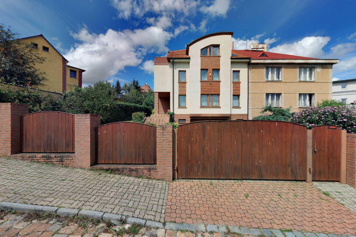 FEMAX - FM, spol. s r.o.