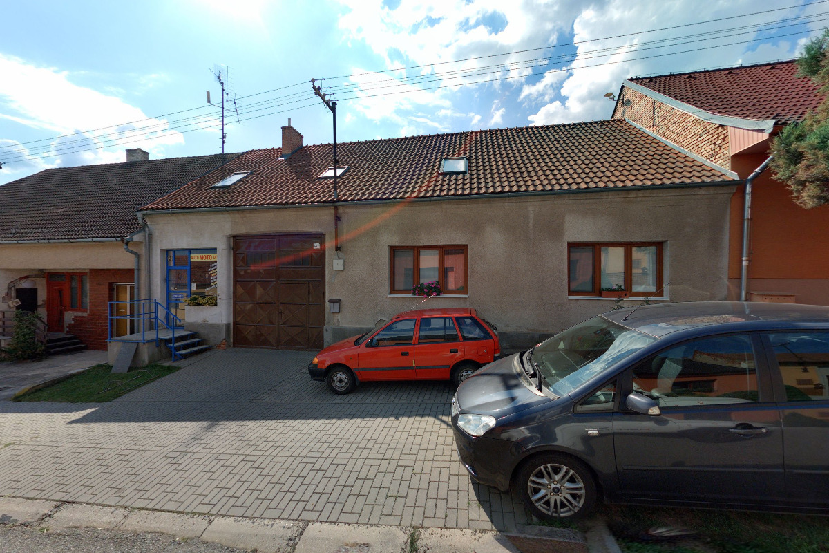 Bronislav Hrabec - prodej náhradních autodílů foto 1