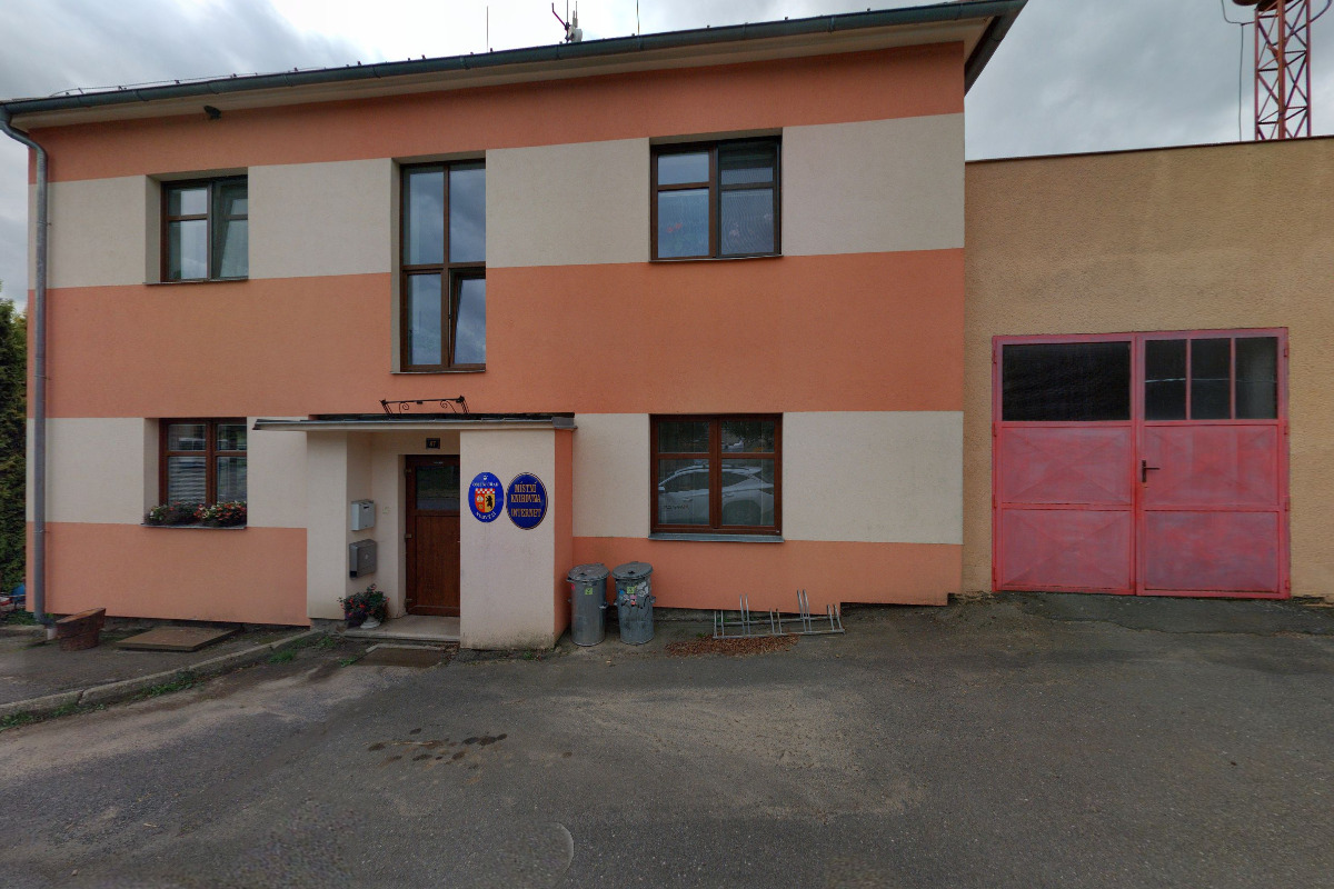 Nedvězí - obecní úřad foto 3