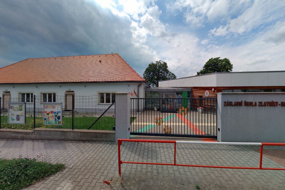 ZŠ a MŠ Zlatníky-Hodkovice foto 6