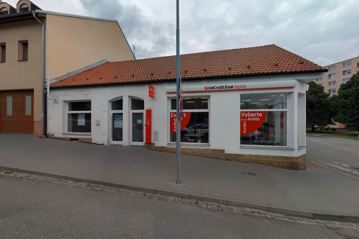 Bankomat UniCredit Bank Czech Republic