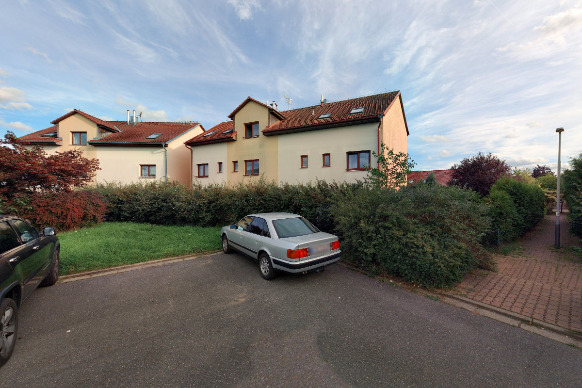 Mgr. Irena Bartošová