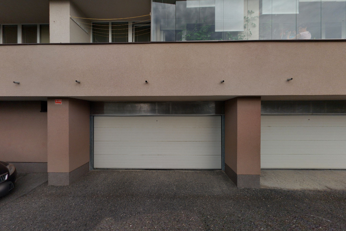 Branžovský - Povrchové úpravy