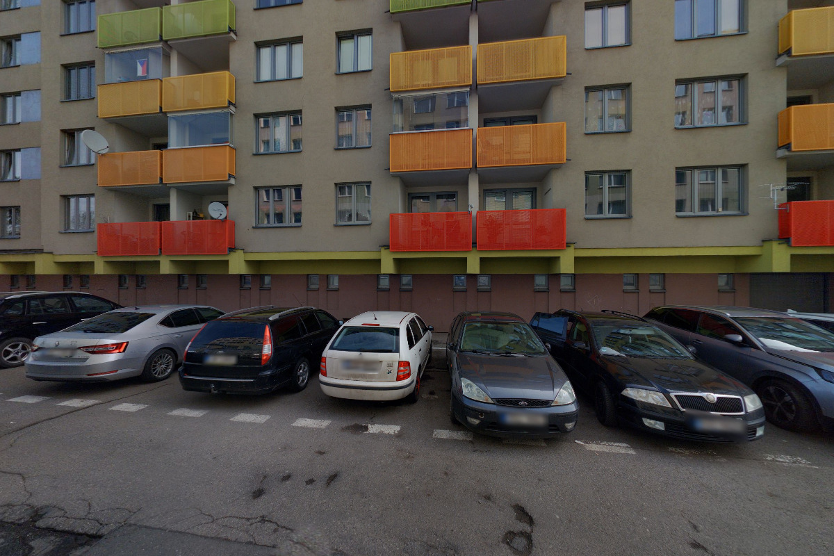 Zámečník - Nezůstaneš Venku foto 5