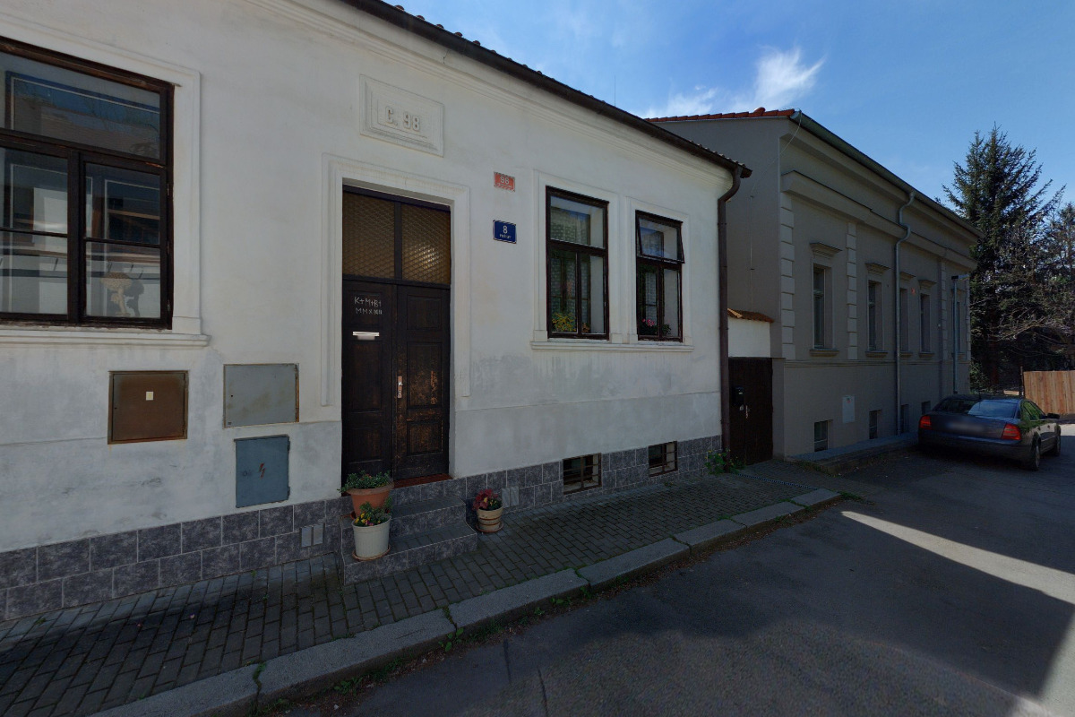 Prague Precision, s.r.o.