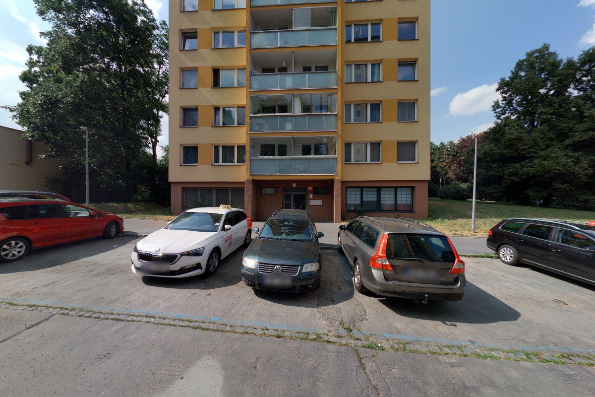 REKOMAX - rekonstrukce panelových bytů