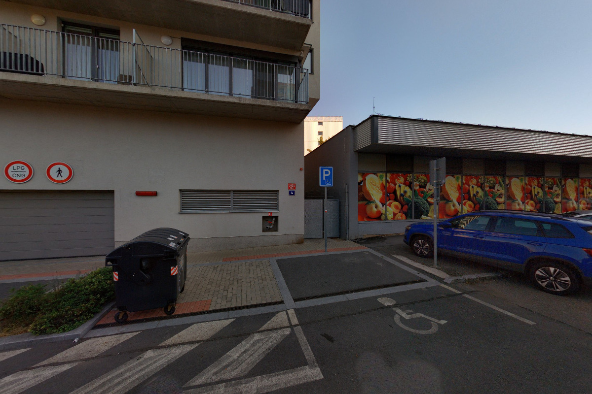 Prodeje & Pronájmy Praha