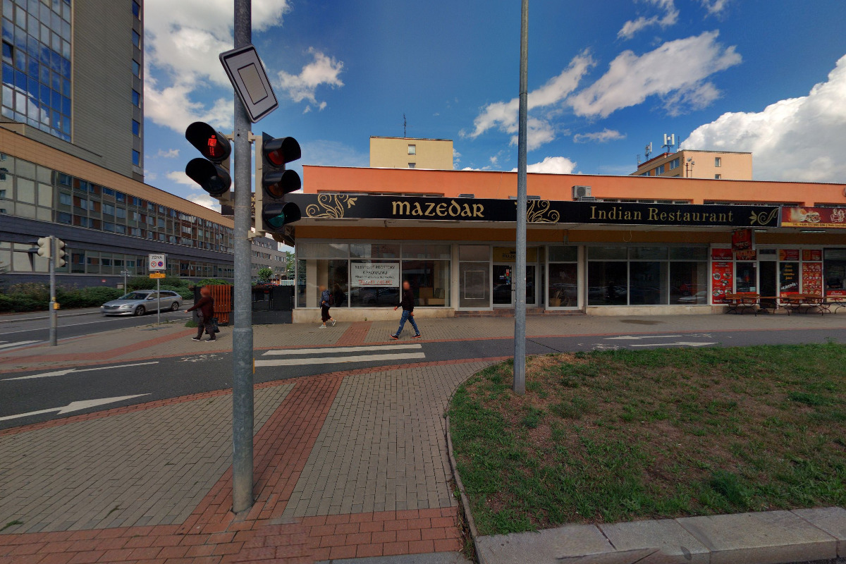 Mazedar Indian Restaurant
