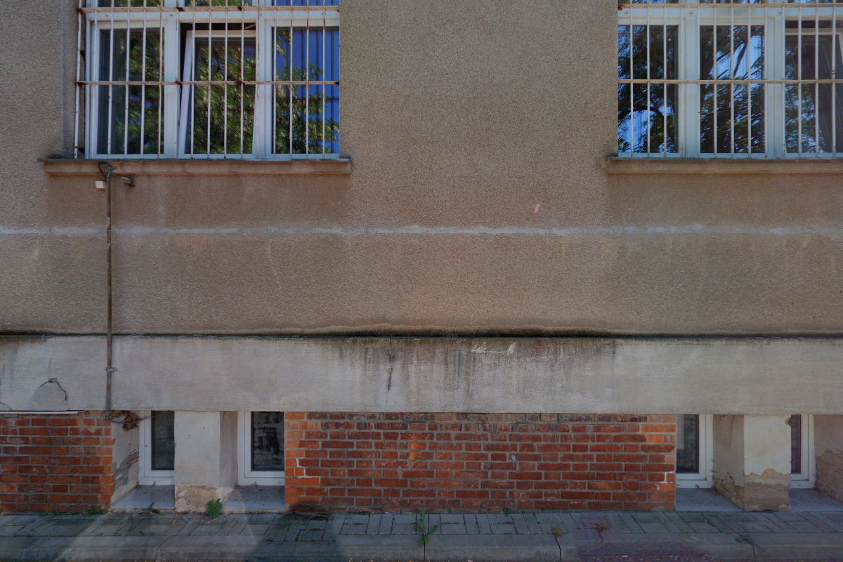 Oddělení NIP a DIOP Kliniky anesteziologie, resuscitace a intenzivní péče 2. LF UK a FNMH, pracoviště Motol