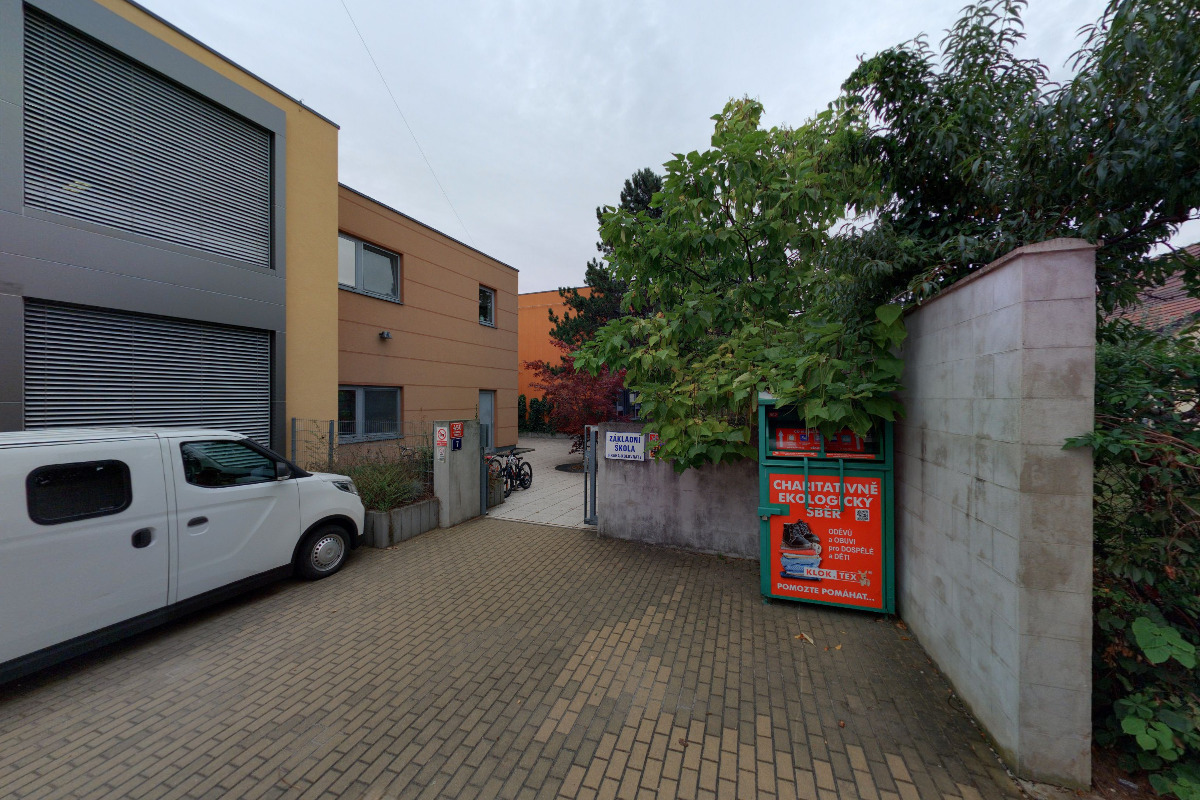 ZŠ Praha-Kolovraty foto 2