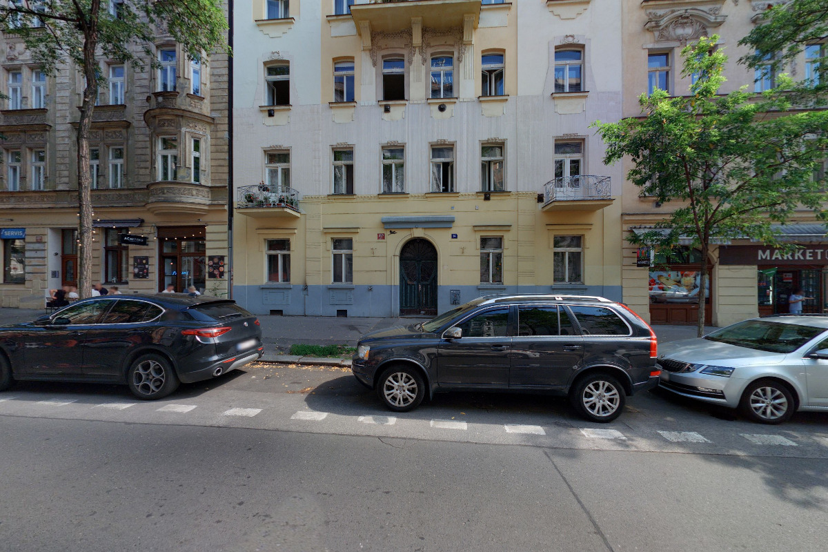 eeebid.com Inc., organizační složka foto 2