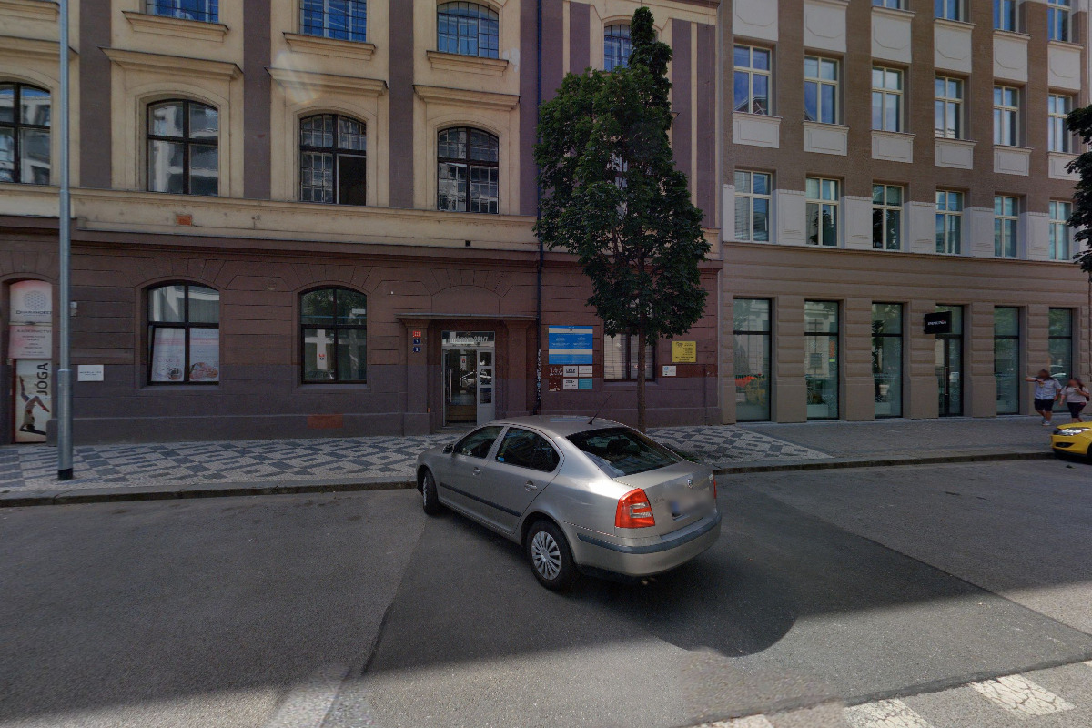 DINAIR ACADEMY - Airbrush make-up kurz foto 5